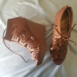 Brown natural Lace up Wedge